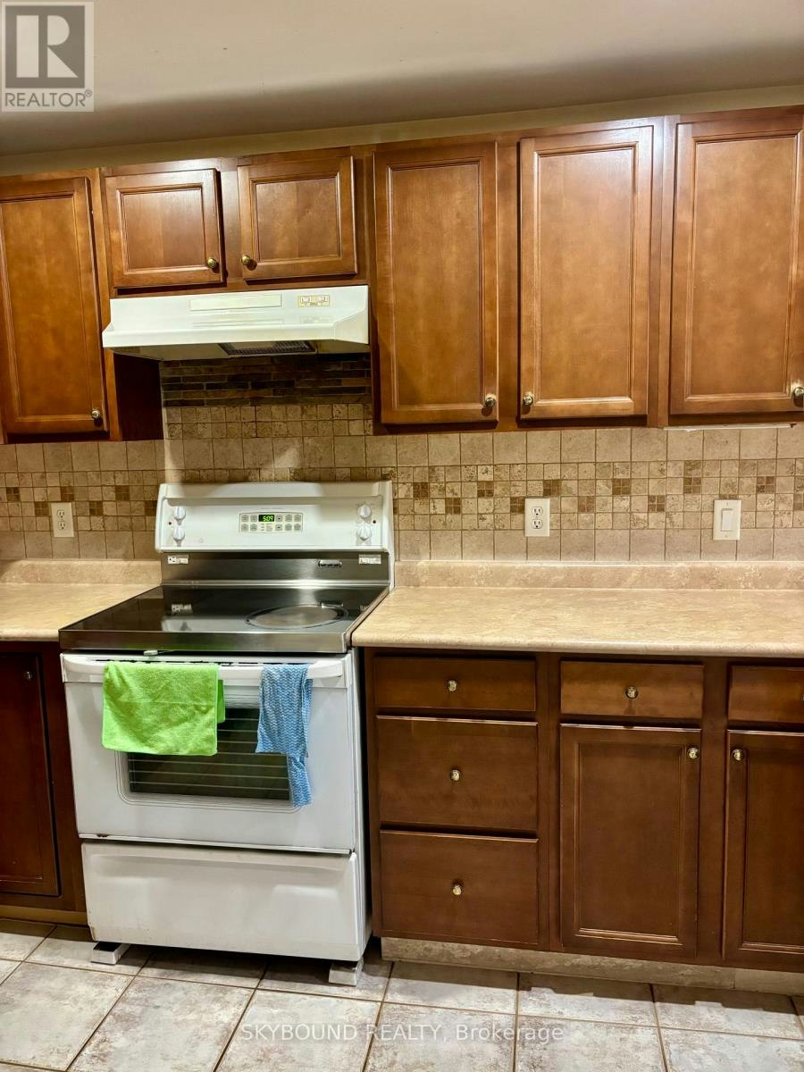LOWER-107 Whitchurch Mews, Mississauga, ON, L5A 4B2 - 5