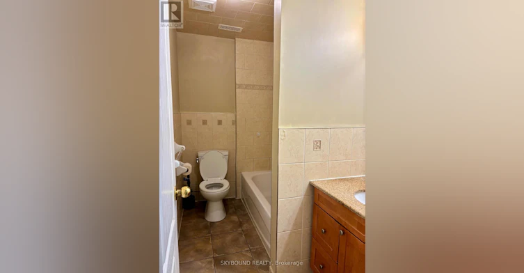 LOWER-107 Whitchurch Mews, Mississauga, ON, L5A 4B2 - 11