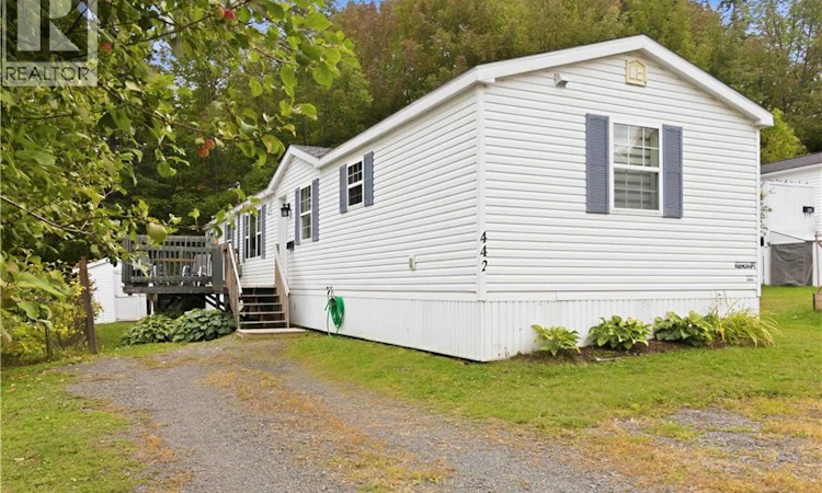 442 Osmond Lane