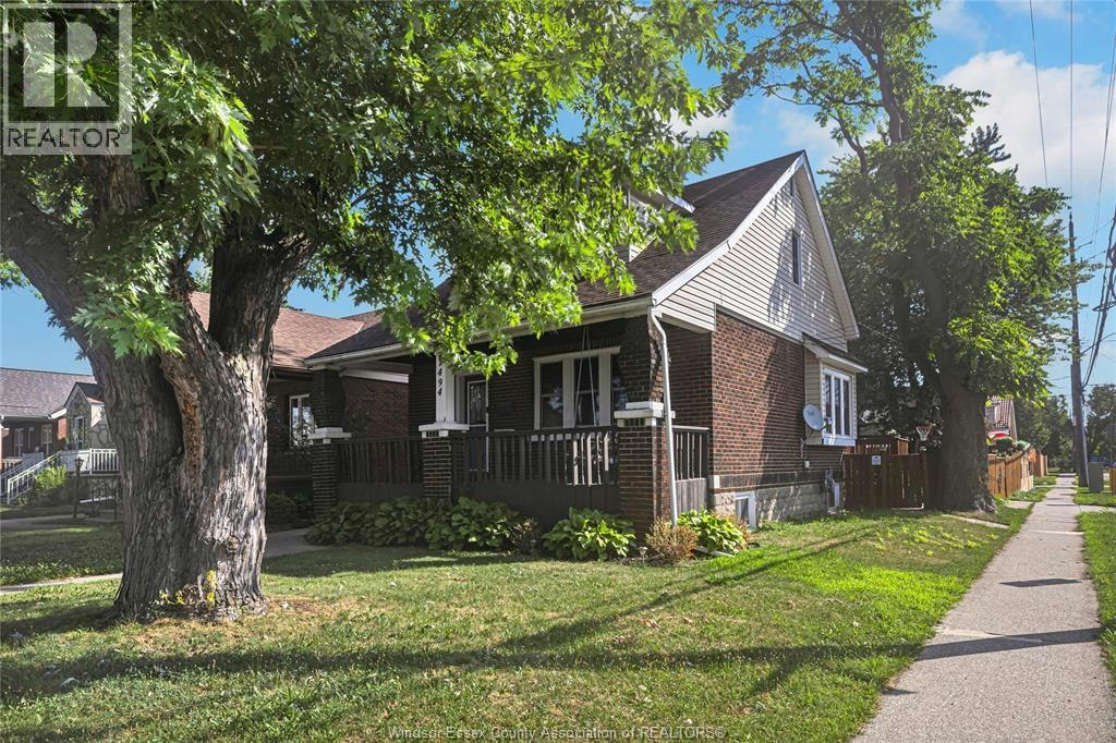 1494 Pierre, Windsor, ON, N8X 4P3