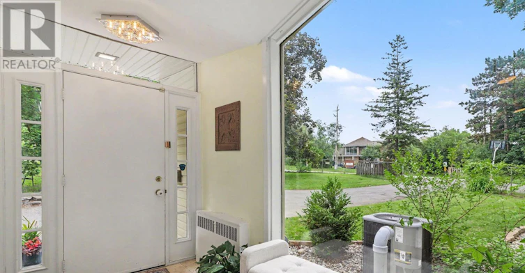 1770 Montreal Road, Ottawa, ON, K1J 6N3 - 3