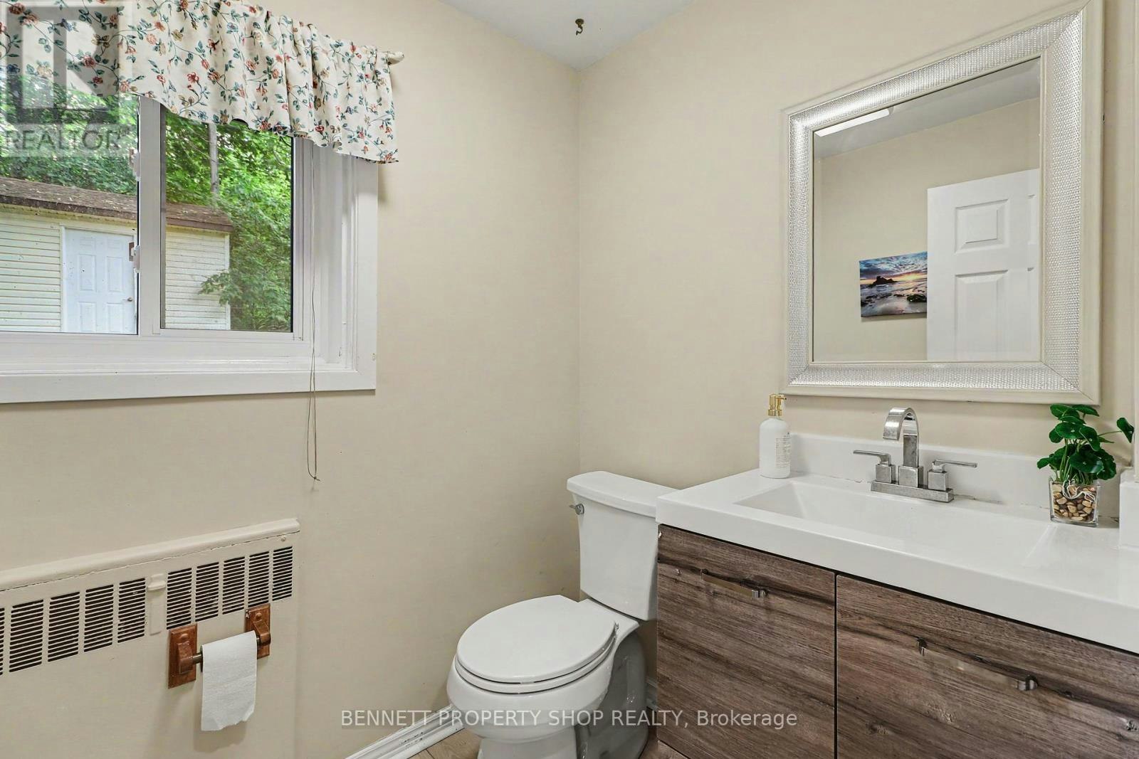 1770 Montreal Road, Ottawa, ON, K1J 6N3 - 10