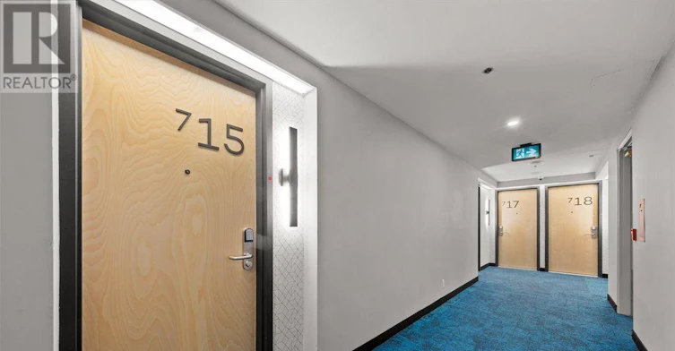 715-161 Laurier Avenue W, Ottawa, ON, K1P 5J2 - 4