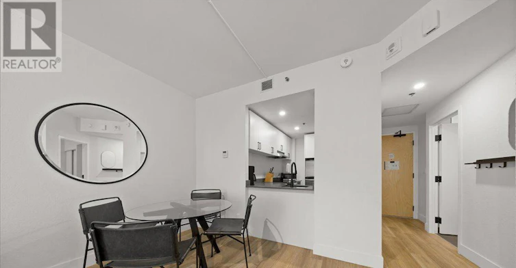 715-161 Laurier Avenue W, Ottawa, ON, K1P 5J2 - 11