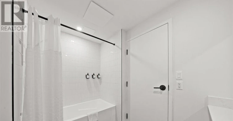 1205-161 Laurier Avenue W, Ottawa, ON, K1P 5J2 - 6