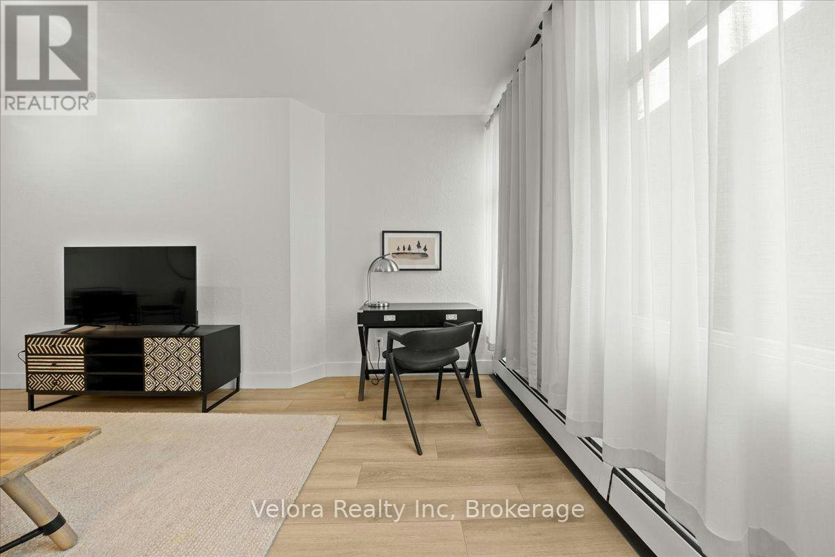 1205-161 Laurier Avenue W, Ottawa, ON, K1P 5J2 - 10