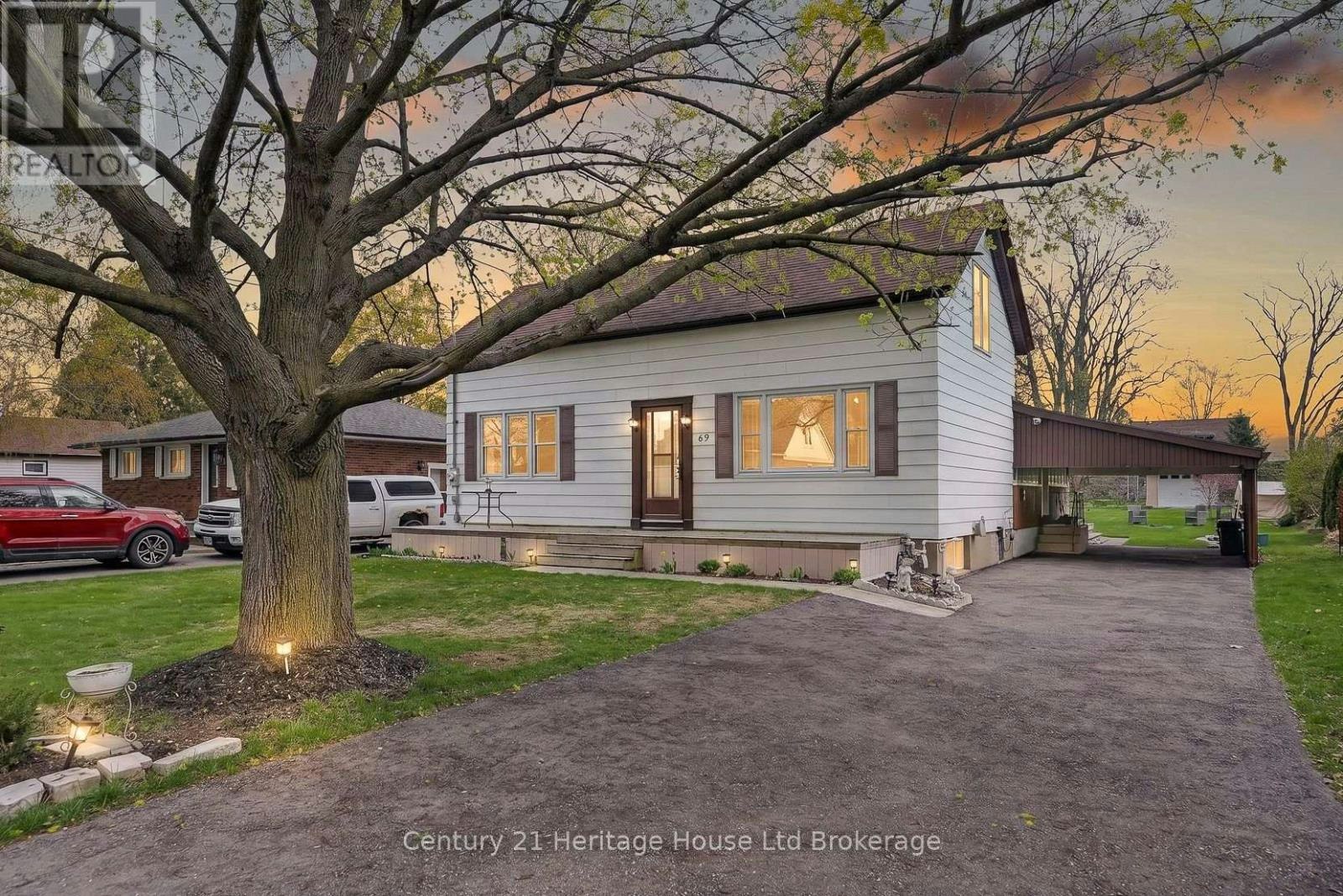 69 Bee Street, Woodstock, ON, N4S 3Z2