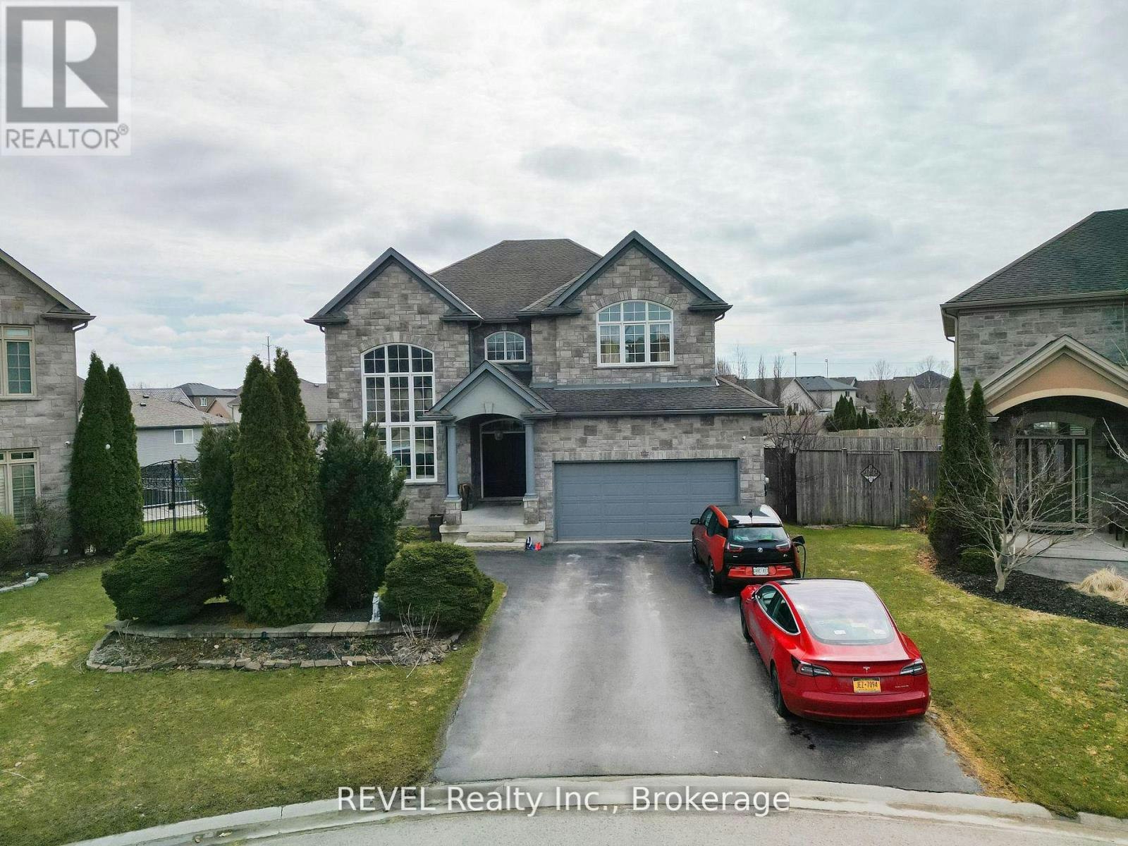 6600 Richard Crescent, Niagara Falls, ON, L2H 0A9