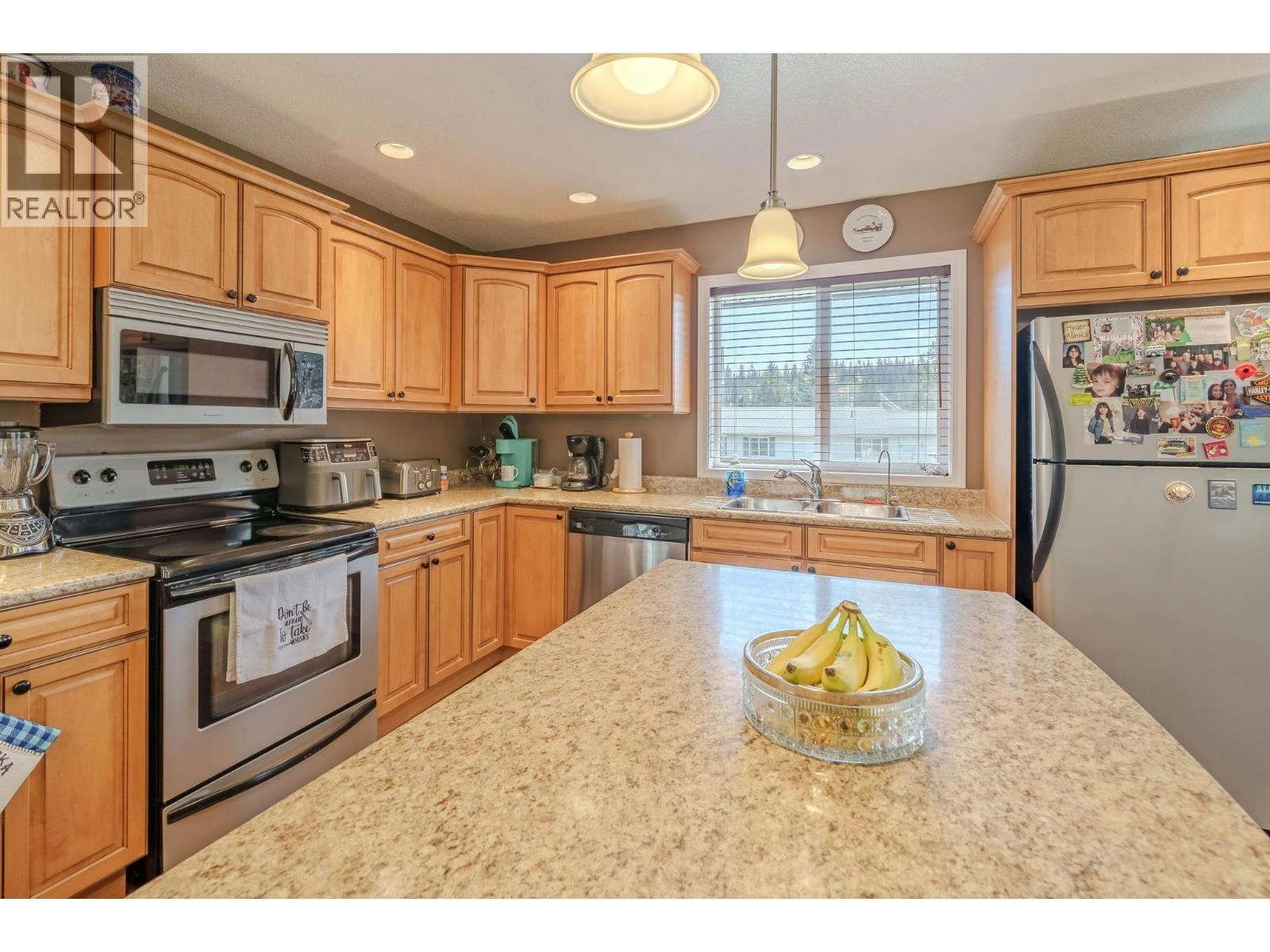 6500 Grey Crescent - 4