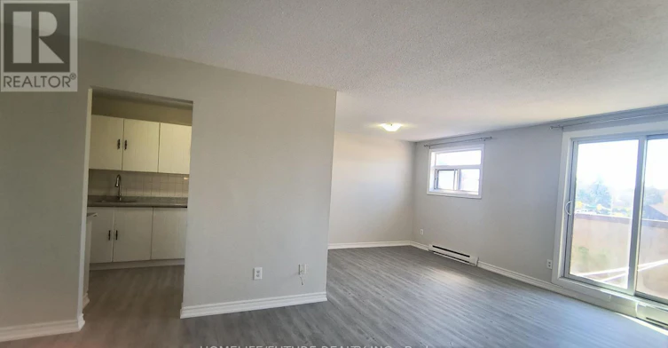 405-560 Bloor Street E, Oshawa, ON, L1H 3N2 - 4