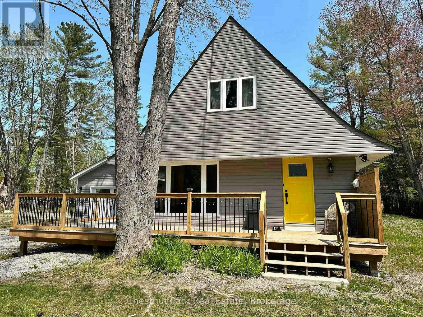 1002 Chippawa Avenue, Gravenhurst, ON, P1P 1T5