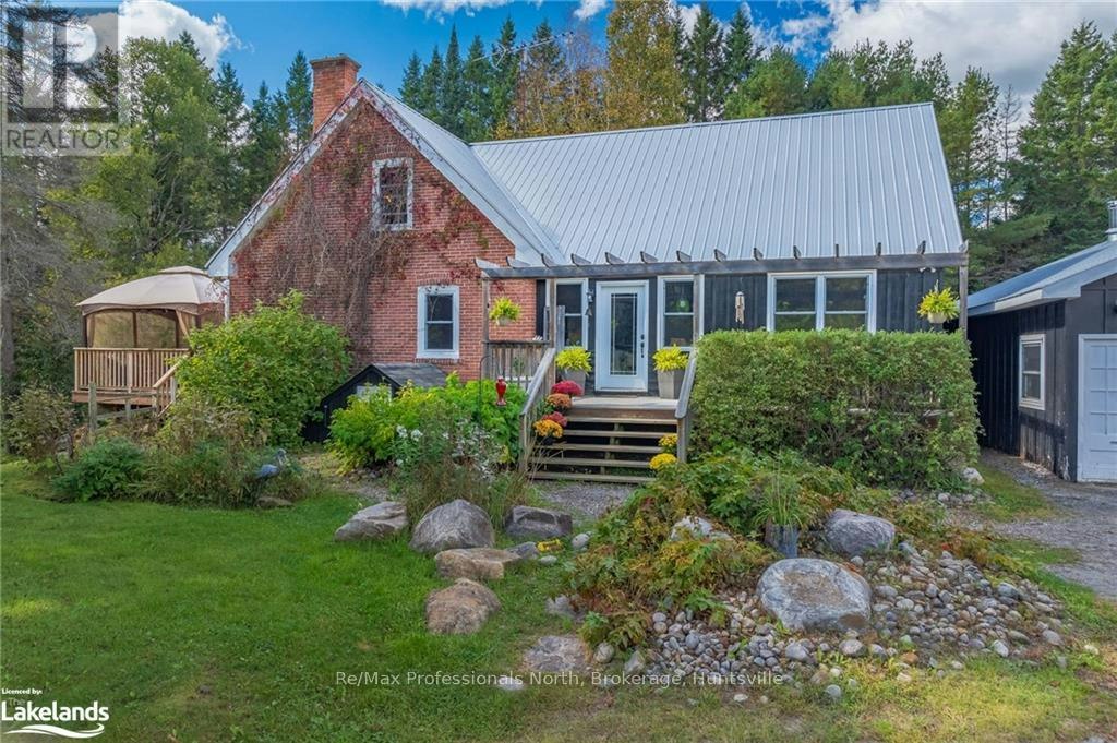 204 Bowyer Road, Huntsville, ON, P1H 2J4