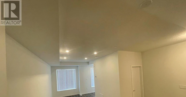 176-151 Honeycrisp Crescent, Vaughan, ON, L4K 0N7 - 4