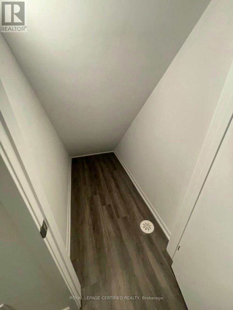 176-151 Honeycrisp Crescent, Vaughan, ON, L4K 0N7 - 7