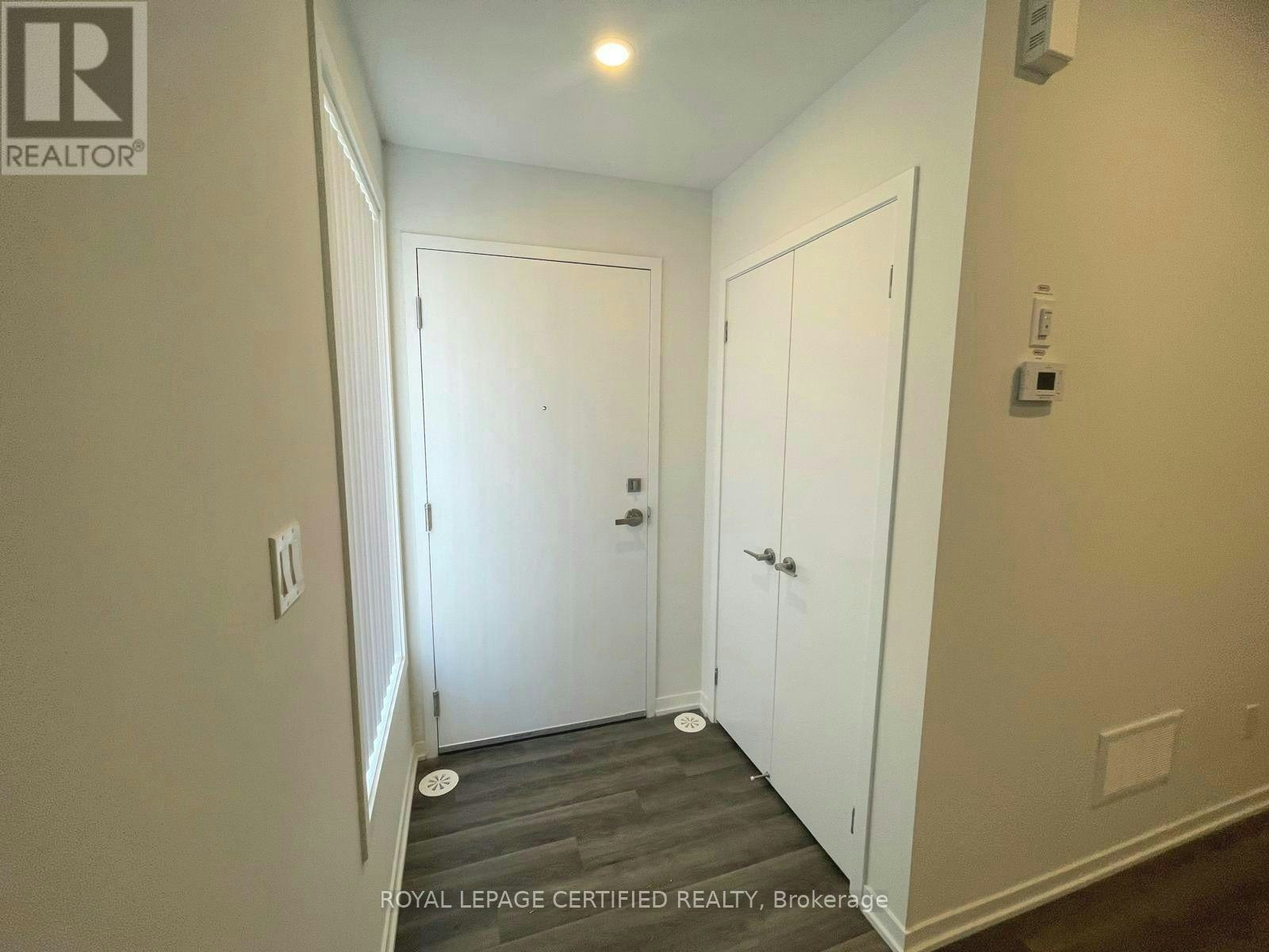 176-151 Honeycrisp Crescent, Vaughan, ON, L4K 0N7 - 3
