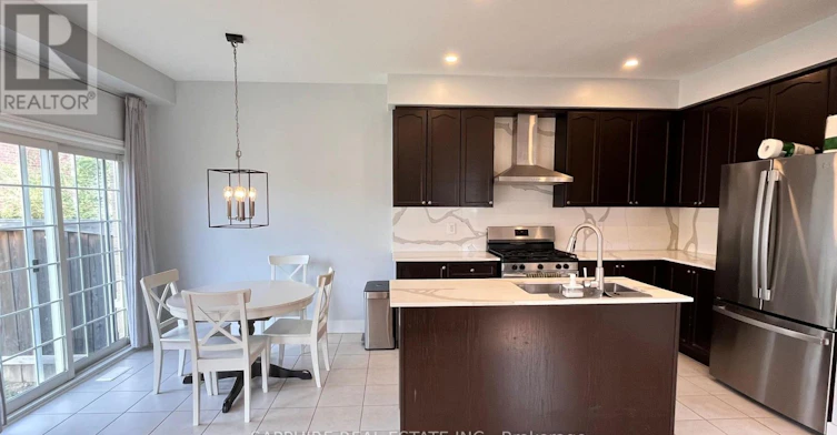 UPPER-1261 Sim Place, Milton, ON, L9T 7C7 - 8