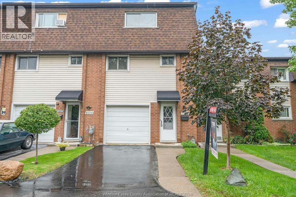 6312 Thornberry, Windsor, ON, N8T 3A2