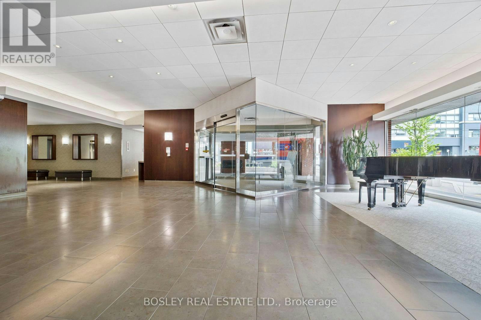 PH02-705 King Street, Toronto, ON, M5V 2W8 - 24