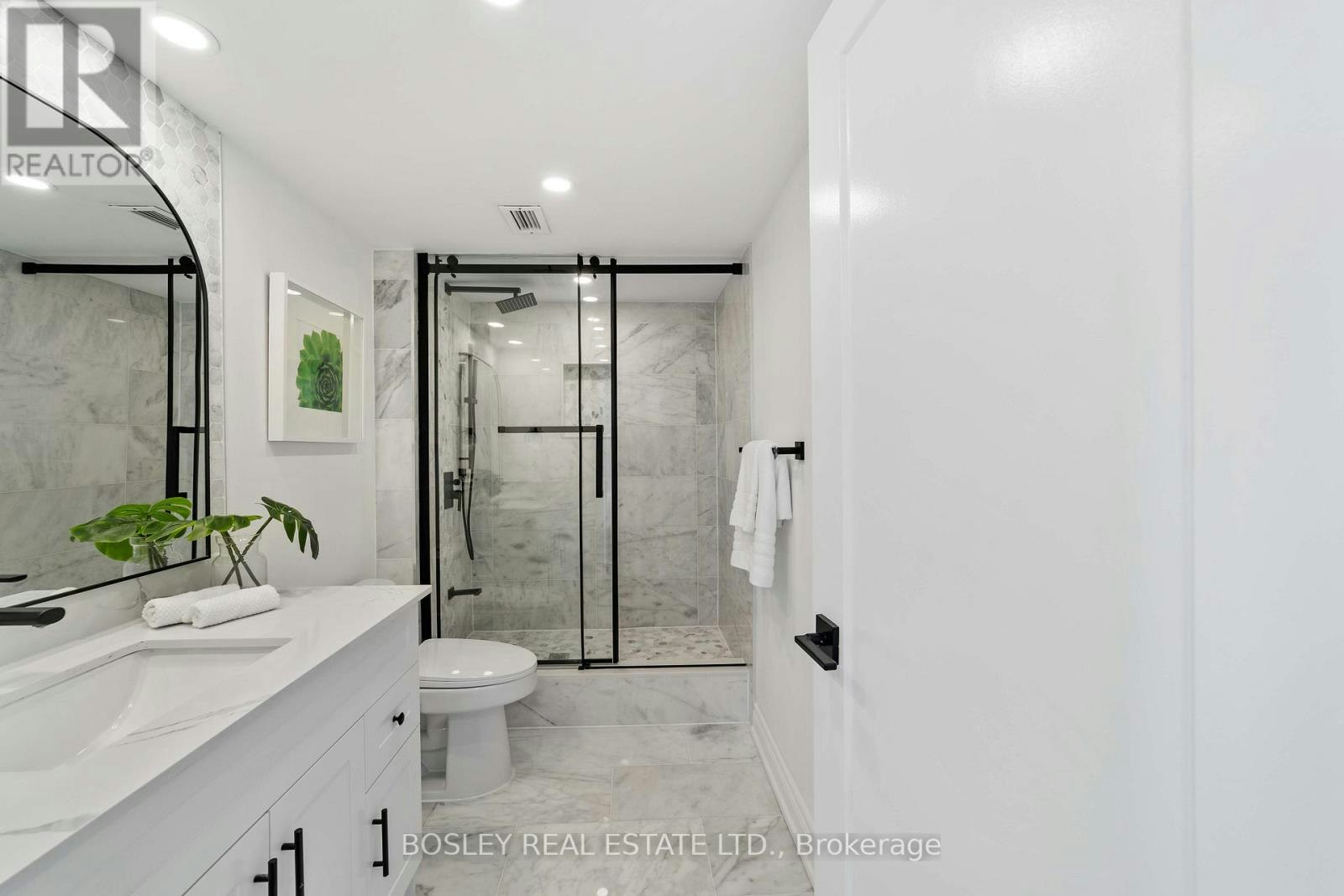 PH02-705 King Street, Toronto, ON, M5V 2W8 - 15