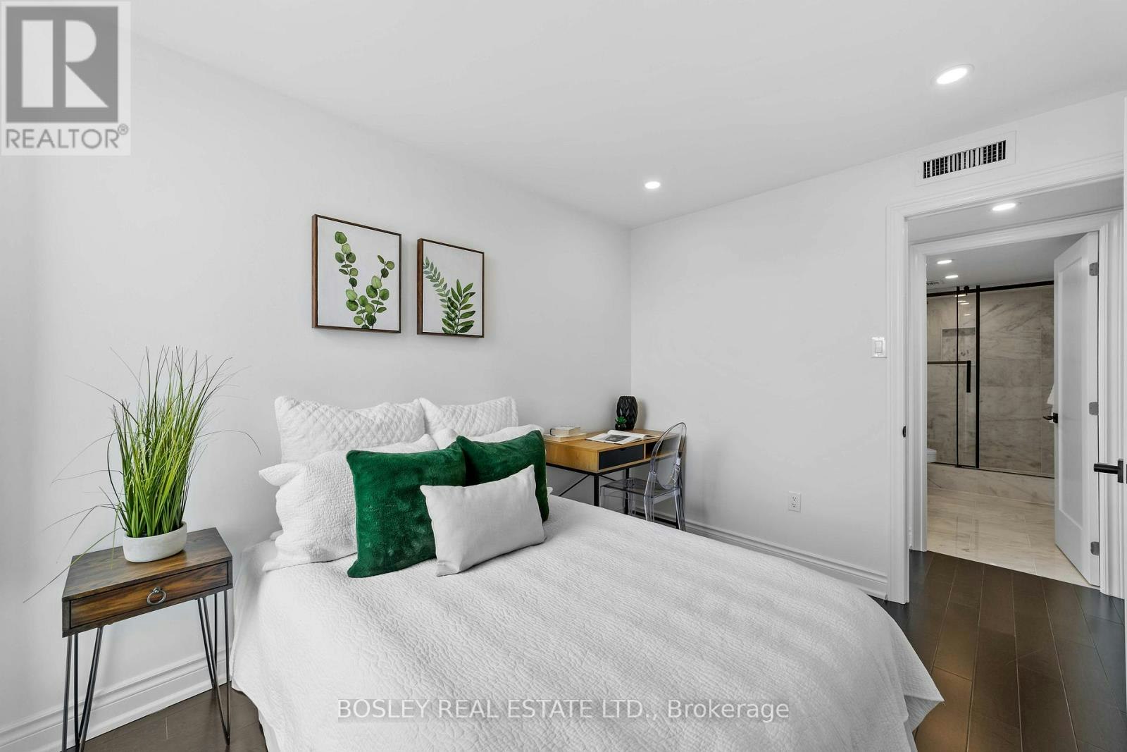PH02-705 King Street, Toronto, ON, M5V 2W8 - 18