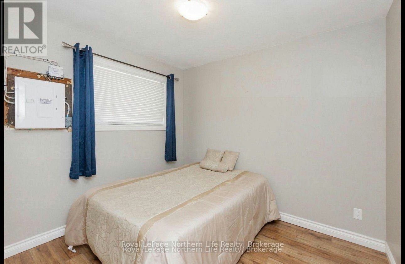 581A Banner Avenue, North Bay, ON, P1A 1X7 - 9