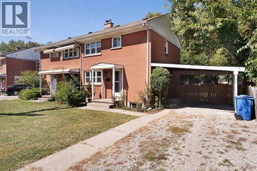 2244 Vercheres Avenue, Windsor, ON, N9B 1P1
