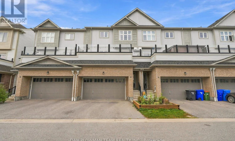 14 Cornerside Way