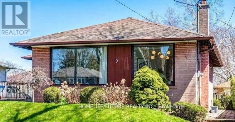 7 Stonehenge Crescent, Toronto, ON, M1G 2P5