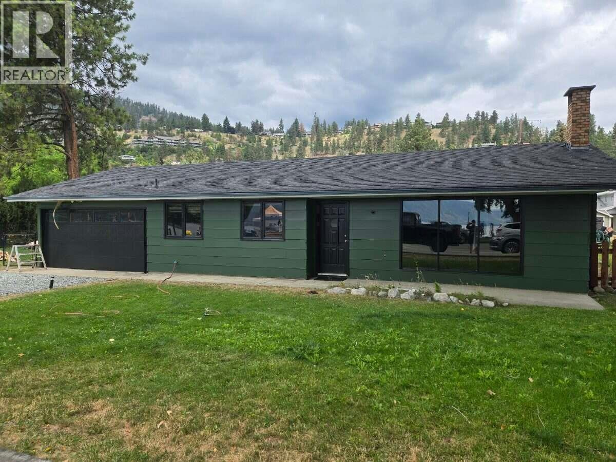4194 Beach Avenue, Peachland, BC, V0H 1X6