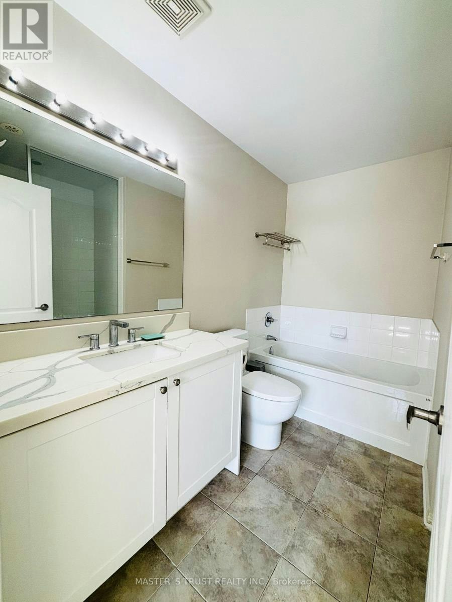 33 Walter Dove Court, Aurora, ON, L4G 0S8 - 10