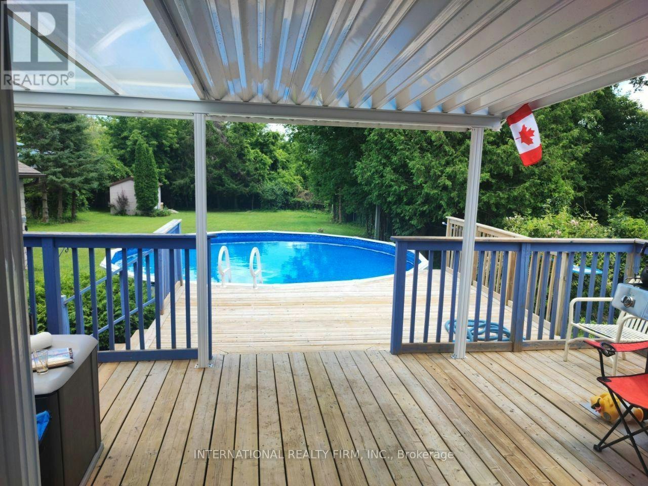 533 The Queensway S Street, Georgina, ON, L4P 2E7 - 2