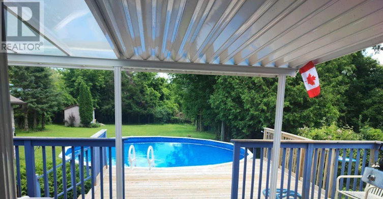 533 The Queensway S Street, Georgina, ON, L4P 2E7 - 2