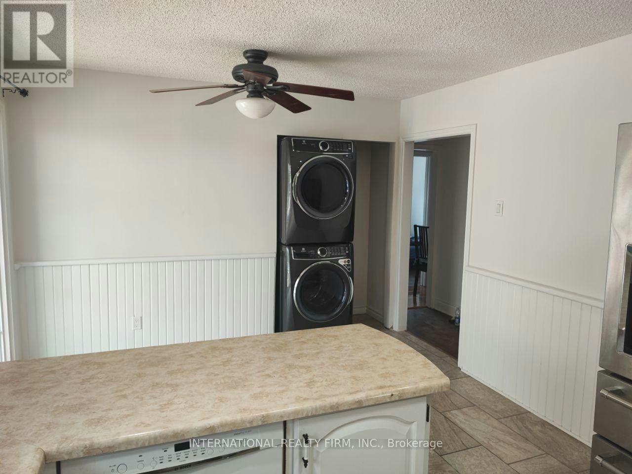 533 The Queensway S Street, Georgina, ON, L4P 2E7 - 16