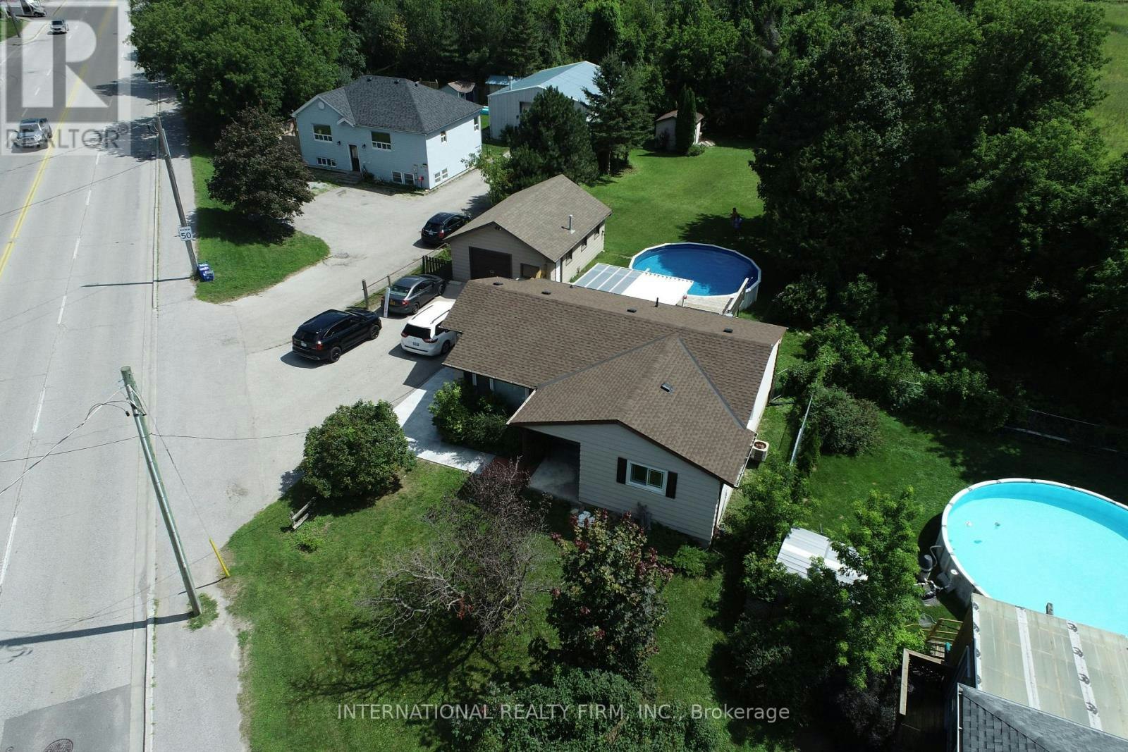 533 The Queensway S Street, Georgina, ON, L4P 2E7