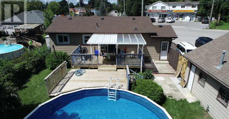 533 The Queensway S Street, Georgina, ON, L4P 2E7 - 4