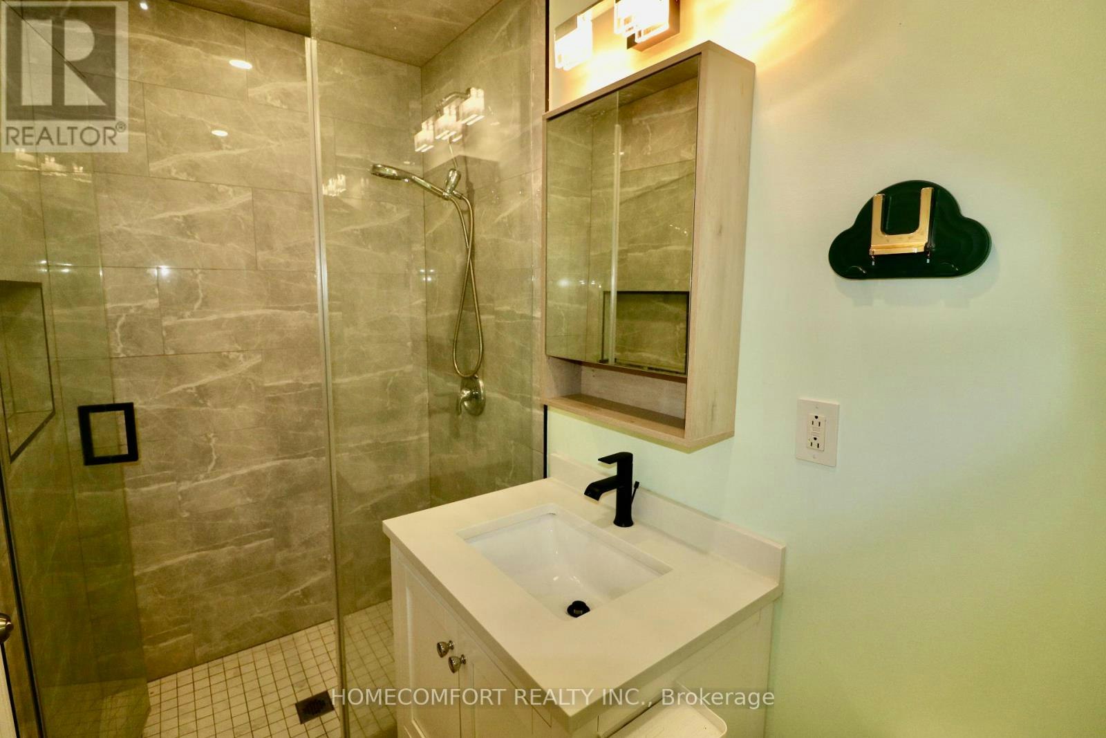 12 Banbury Court, Aurora, ON, L4G 3M9 - 29