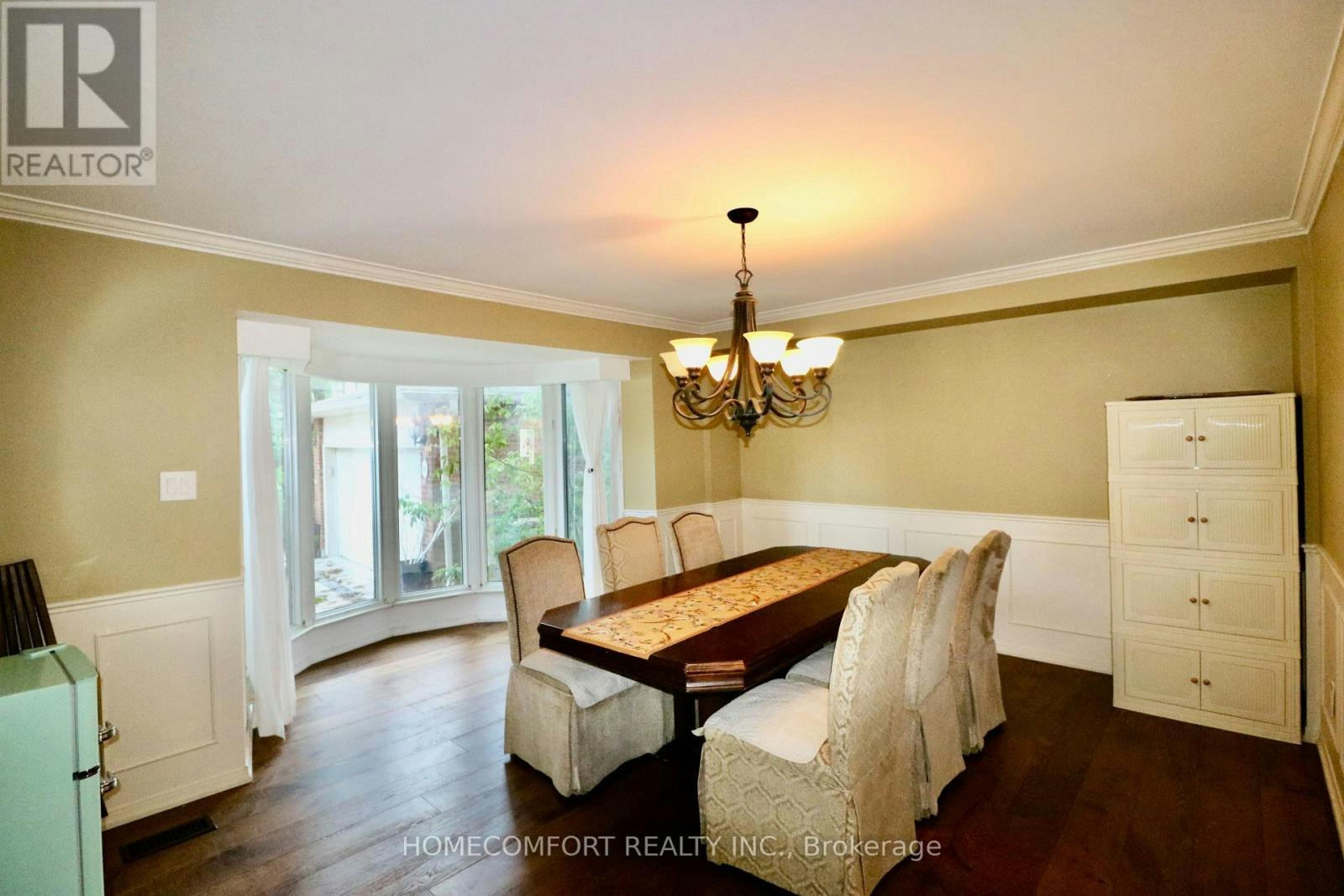 12 Banbury Court, Aurora, ON, L4G 3M9 - 4
