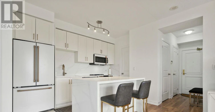905-9225 Jane Street, Vaughan, ON, L6A 0J7 - 8