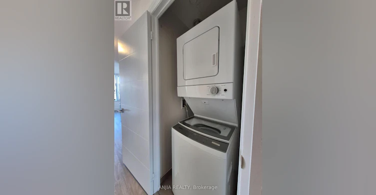 901-18 Uptown Drive, Markham, ON, L3R 5M5 - 22