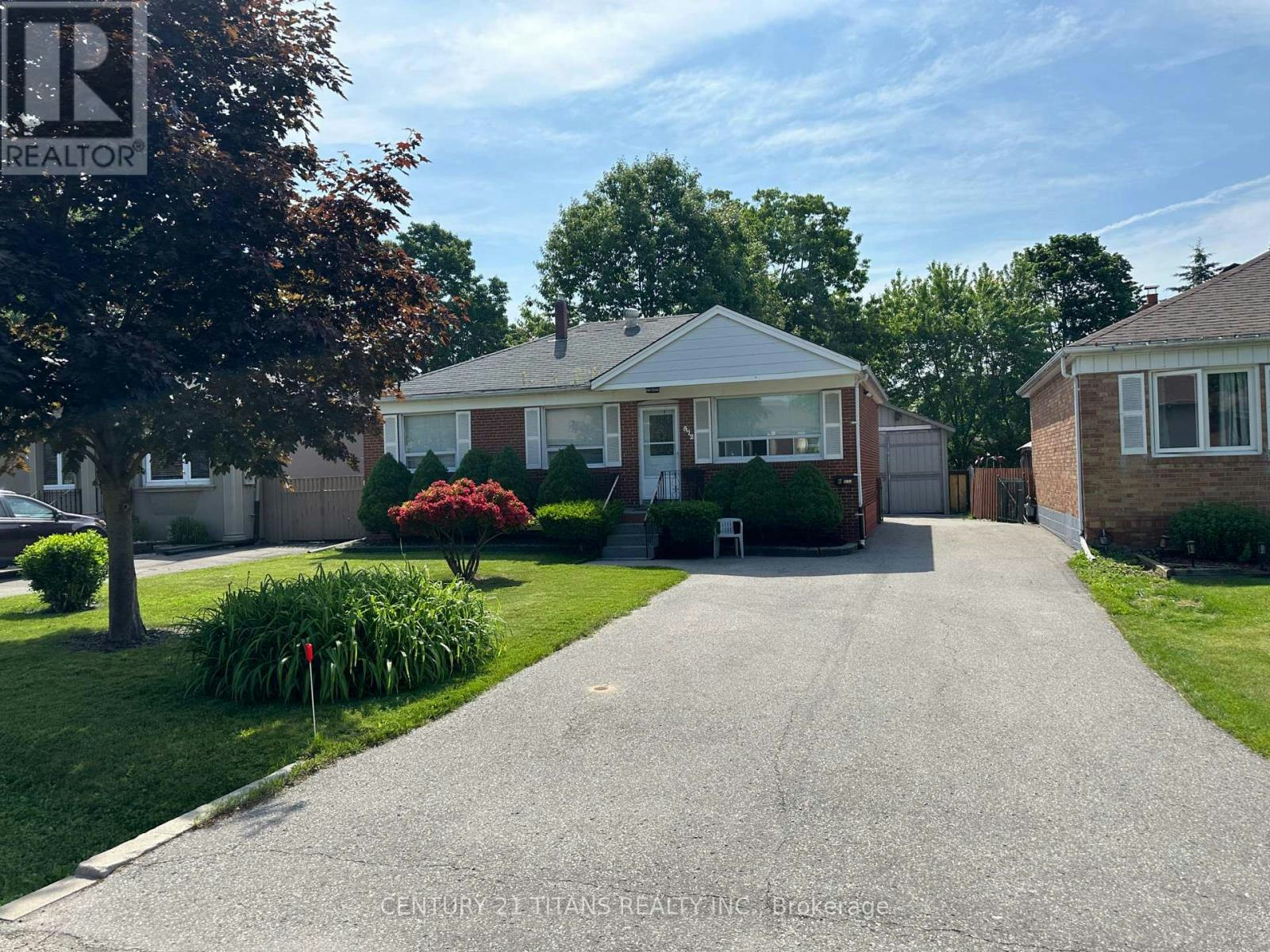 MAIN-572 Exbury Crescent, Mississauga, ON, L5G 2P4