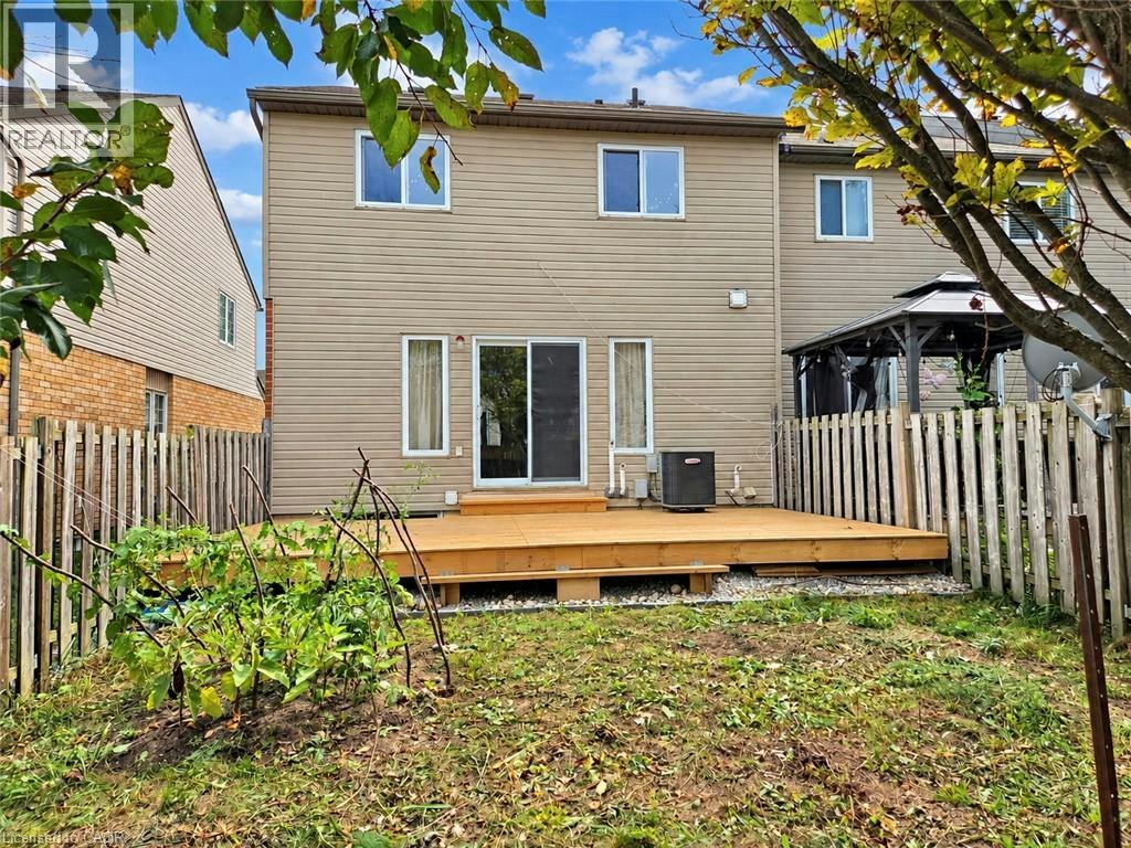 564 Wild Iris Avenue, Waterloo, ON, N2V 2X5 - 38