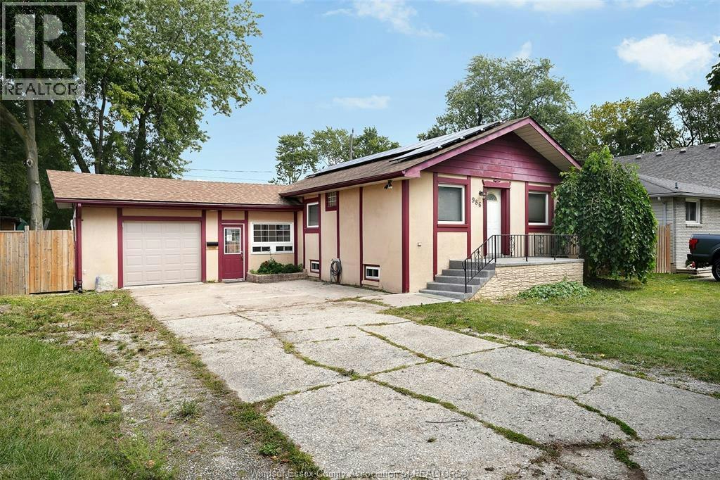 986 Eastlawn Avenue, Windsor, ON, N8S 3H9