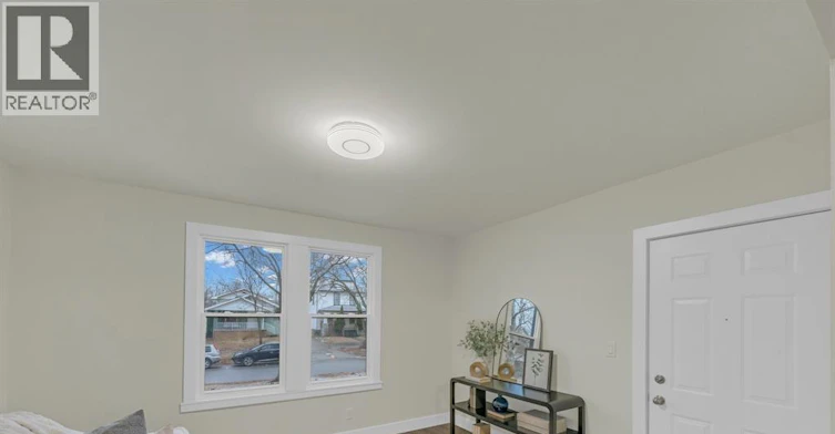 3-557 Cameron, Windsor, ON, N9B 1Y9 - 2