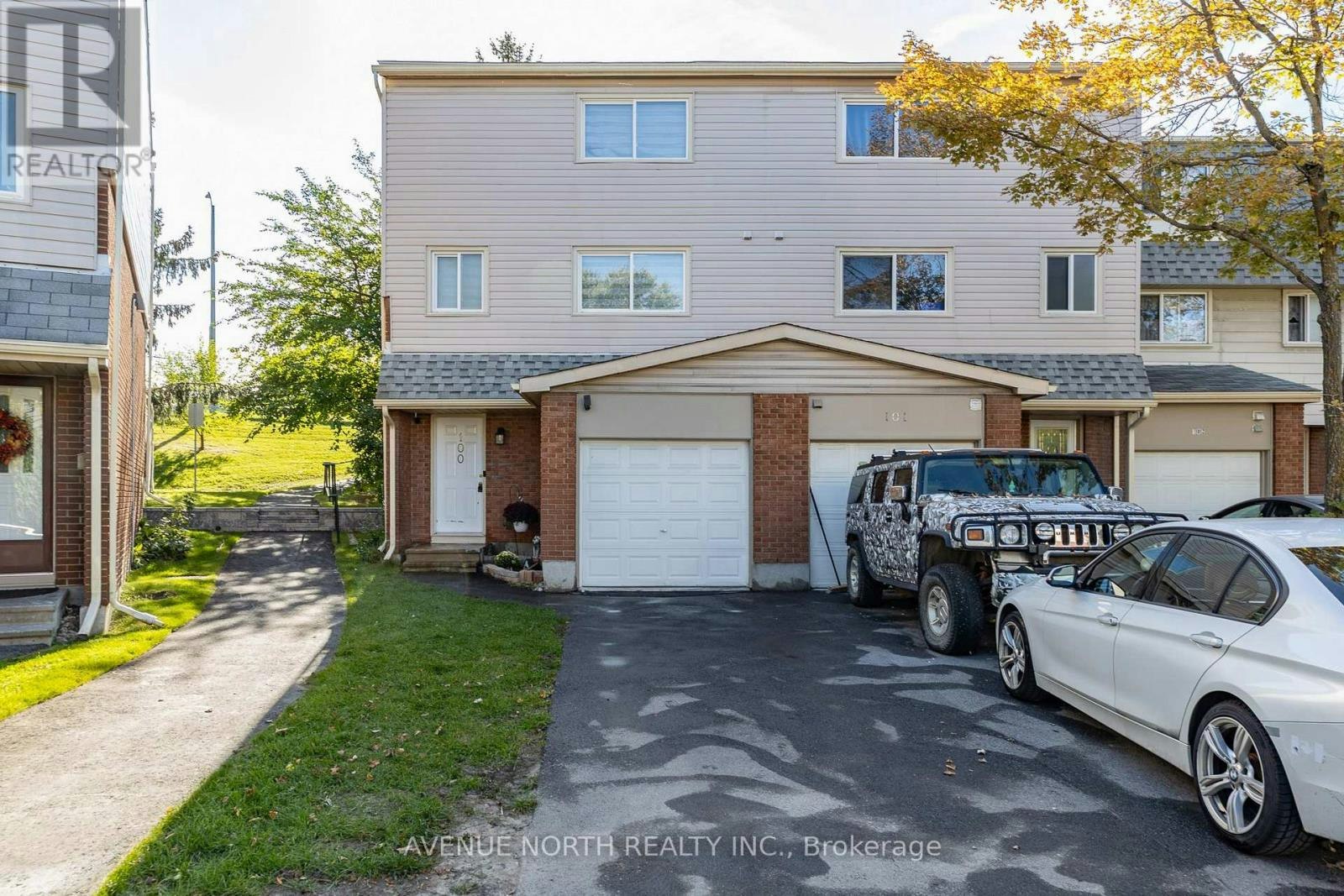 100-2415 Southvale Crescent, Ottawa, ON, K1B 4V1
