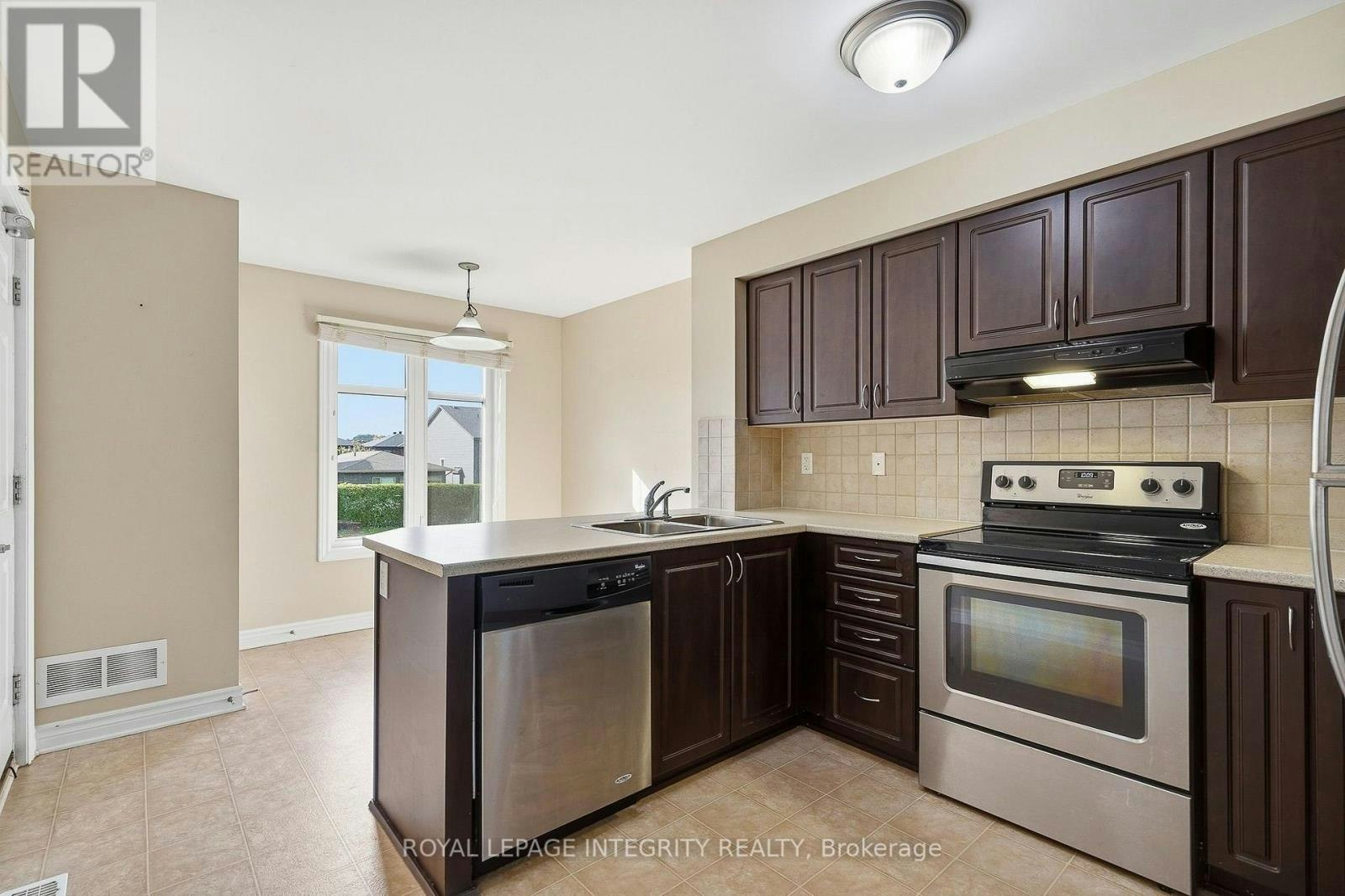 5-1124 Docteur Corbeil Boulevard, Clarence-Rockland, ON, K4K 0G9 - 8