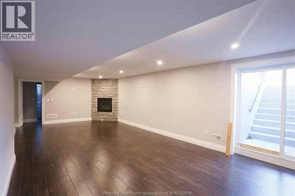 566 Maguire Street, Windsor, ON, N9E 0A6 - 23
