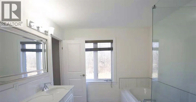 566 Maguire Street, Windsor, ON, N9E 0A6 - 17