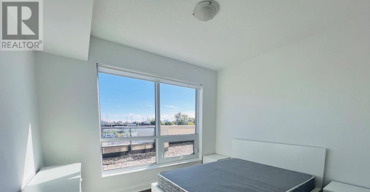205-160 Vanderhoof Avenue, Toronto, ON, M4G 0B7 - 11