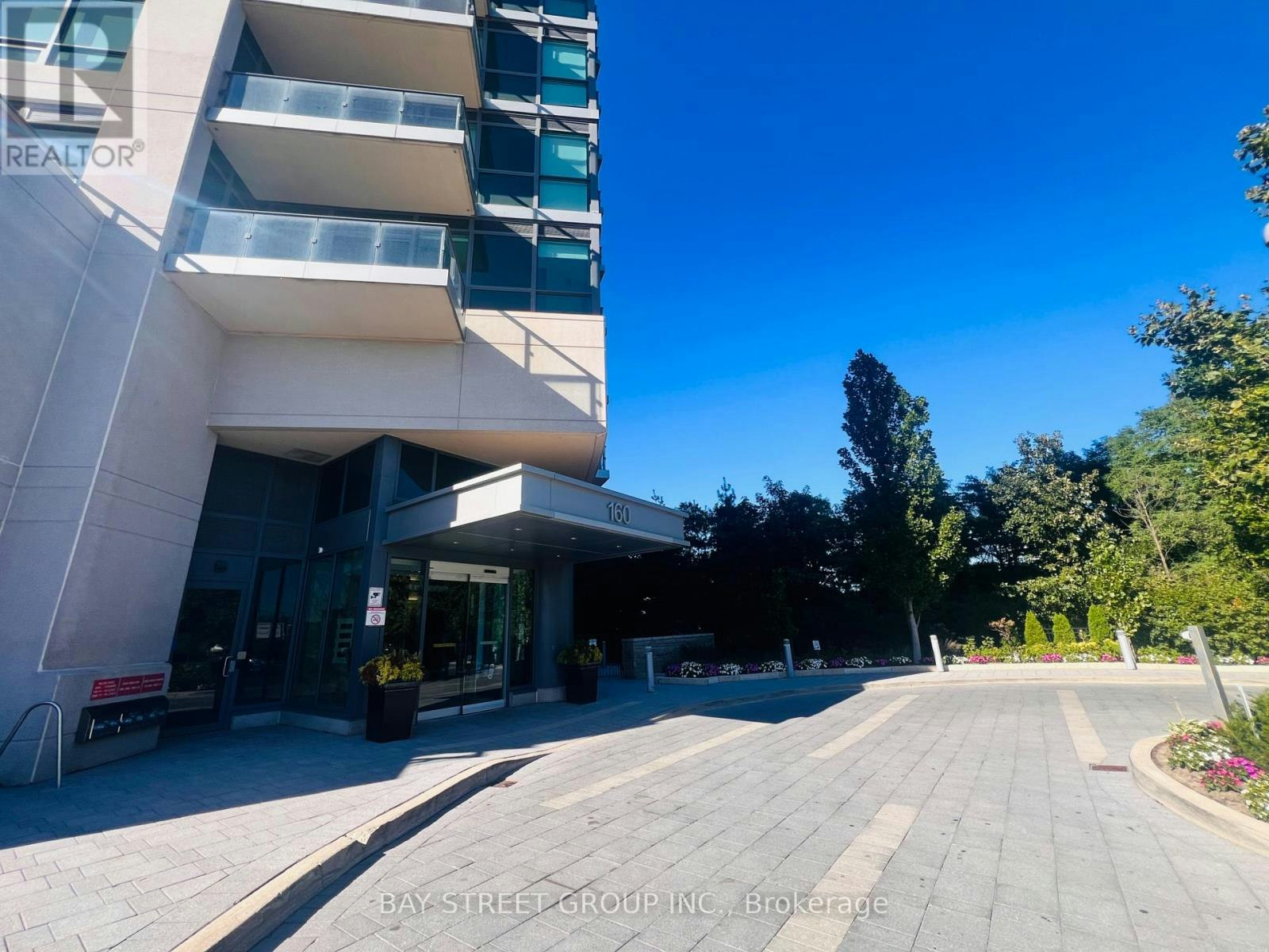 205-160 Vanderhoof Avenue, Toronto, ON, M4G 0B7 - 2