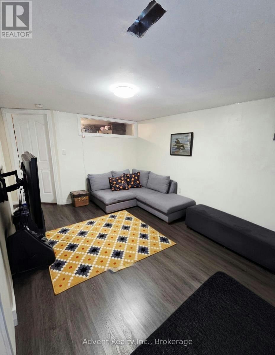 800 Davenport Road, Toronto, ON, M6G 2B3 - 2
